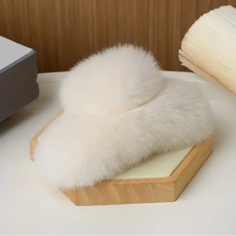 Plush Claw Clip
